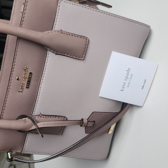 Kate Spade Small Handbag in Two-Tone Lavender/Purple Colorway - Like New - Picture 7 of 12